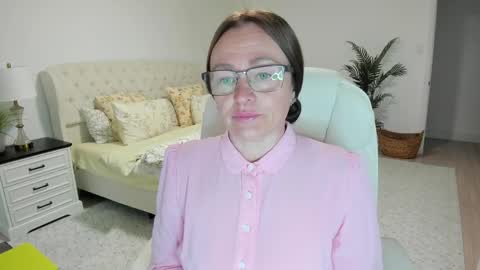 Snapshot of vika7333 chatting on 05.07.26 Ukrainian-woman online show from 05.07.26