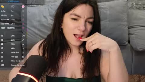 Snapshot of vika_loves_you chatting on 05.02.26 follow my fansly online show from 05.02.26