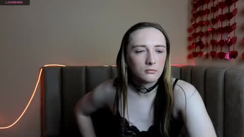 vika pinakolada  online show from 03.11.25