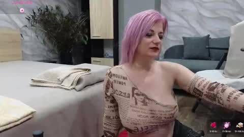 vika style online show from 03.23.26