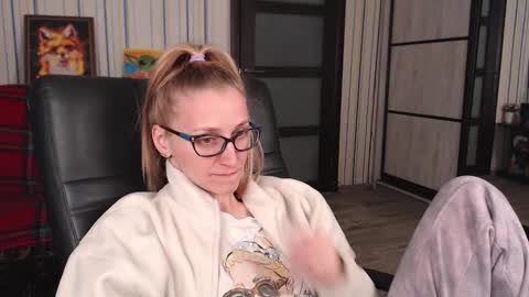 Vika online show from 11.14.25