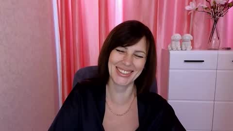 Vika online show from 10.18.25