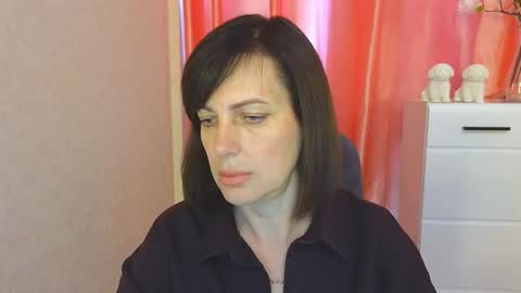 Vika online show from 11.21.25