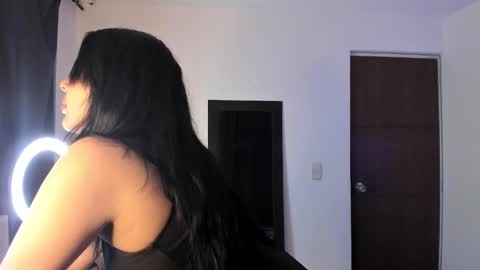 Vikgomez online show from 02.21.26