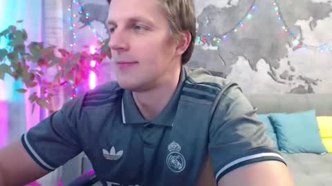 vikingchrisss online show from 01.08.26