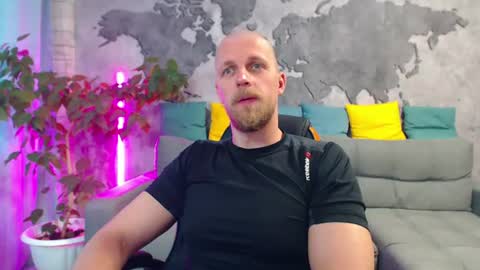 Snapshot of vikingchrisss chatting on 07.14.26 vikingchrisss online show from 07.14.26