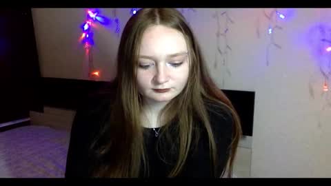 Snapshot of vikippink chatting on 09.23.25 vikippink online show from 09.23.25