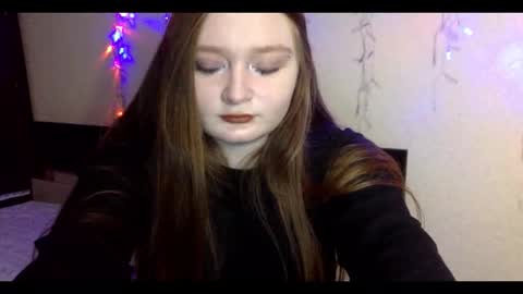 Snapshot of vikippink chatting on 10.03.25 vikippink online show from 10.03.25