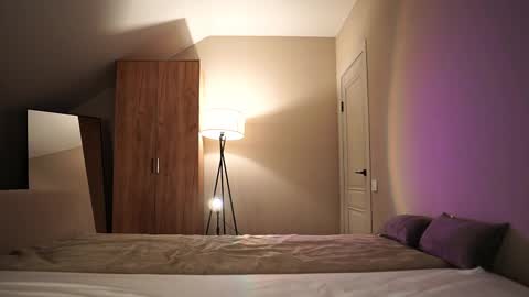 VIKKI online show from 09.27.25