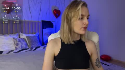 Vikky online show from 04.10.26