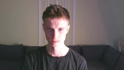 Snapshot of viksons chatting on 09.14.25 Max online show from 09.14.25
