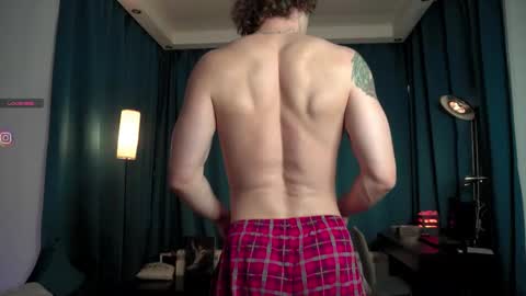 fansly  VITEKsecret online show from 10.18.25