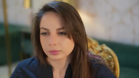 Snapshot of viktoria_storm chatting on 10.12.25 Alisa online show from 10.12.25