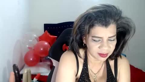 Snapshot of vikyadams chatting on 02.14.25 VIKY ADAMS online show from 02.14.25