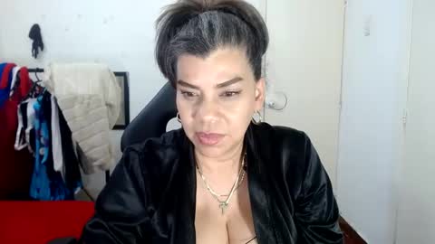 Snapshot of vikyadams chatting on 02.26.25 VIKY ADAMS online show from 02.26.25
