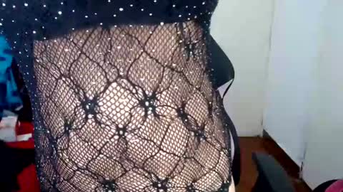 Snapshot of vikyadams chatting on 02.27.25 VIKY ADAMS online show from 02.27.25