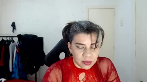 Snapshot of vikyadams chatting on 03.06.25 VIKY ADAMS online show from 03.06.25