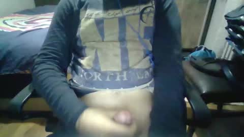 Snapshot of villainofstory chatting on 01.05.25 villainofstory online show from 01.05.25