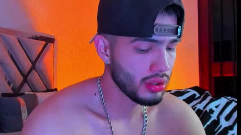 Snapshot of vincentblack_ chatting on 02.11.26 Vincent online show from 02.11.26