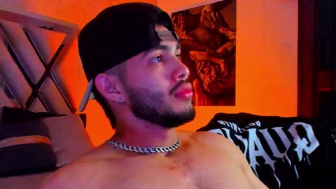 Snapshot of vincentblack_ chatting on 03.08.26 Vincent online show from 03.08.26