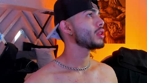 Snapshot of vincentblack_ chatting on 04.07.26 Vincent online show from 04.07.26