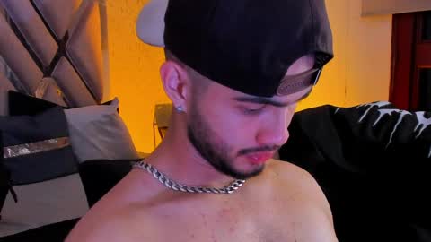 Snapshot of vincentblack_ chatting on 04.09.26 Vincent online show from 04.09.26