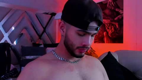 Snapshot of vincentblack_ chatting on 04.15.26 Vincent online show from 04.15.26