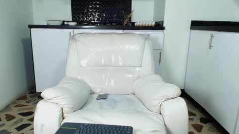 Snapshot of vincenthunter chatting on 01.29.25 Vincent online show from 01.29.25