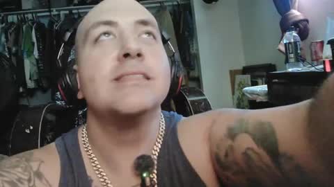 Snapshot of vineatspussnluvsit chatting on 06.07.26 onlyhaveeyes4u online show from 06.07.26