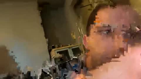 Snapshot of vinnie8888889 chatting on 02.17.25 Vince online show from 02.17.25