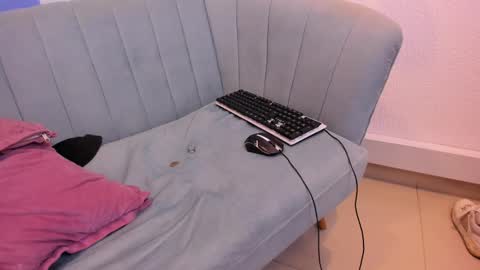 Snapshot of vinniematte chatting on 02.08.25 vinniematte online show from 02.08.25