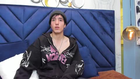 Snapshot of vinniematte chatting on 03.06.25 vinniematte online show from 03.06.25