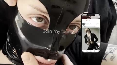 Diva Silvia online show from 01.08.26