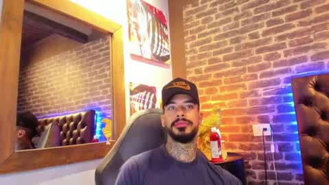 ---Vinzen--- online show from 11.12.25