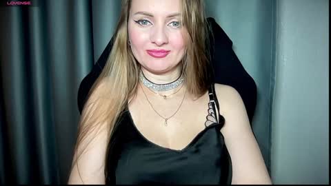 Snapshot of viola_1 chatting on 01.05.25 Funny girl online show from 01.05.25