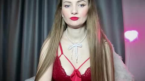 Funny  girl online show from 12.21.25