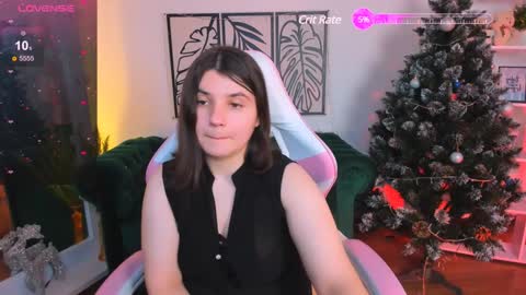 Snapshot of viola__shy chatting on 12.27.24 Viola online show from 12.27.24