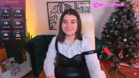 Snapshot of viola__shy chatting on 12.31.24 Viola online show from 12.31.24