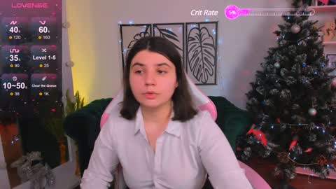 Snapshot of viola__shy chatting on 01.02.25 Viola online show from 01.02.25