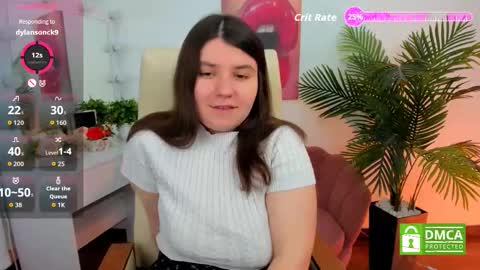 Snapshot of viola__shy chatting on 10.07.25 Viola online show from 10.07.25