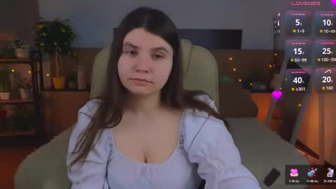 Snapshot of viola__shy chatting on 05.24.26 Viola online show from 05.24.26