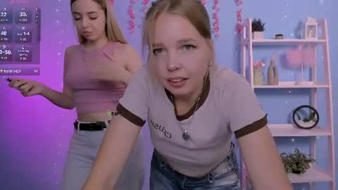 viola_sweet_ online show from 06.19.26