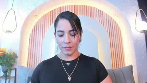 Snapshot of violeet_scottt chatting on 07.03.26 Violette online show from 07.03.26
