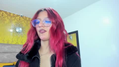 violeethh__ online show from 03.04.26