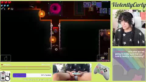 Snapshot of violentlycurly chatting on 06.12.26 Curly the Coin Operated Toy online show from 06.12.26
