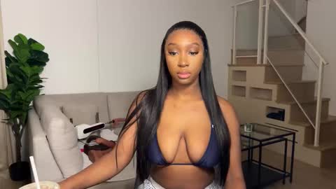 Fantasy Black Girl online show from 10.24.25
