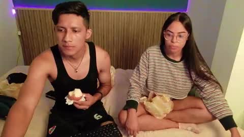 violet_and_dylan online show from 12.14.25