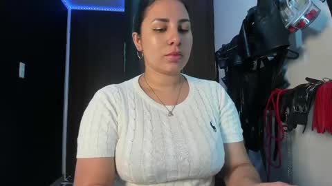 Kim online show from 11.15.25