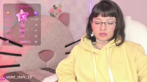 Violet online show from 03.04.25