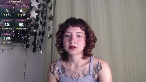 Snapshot of violet_bluee chatting on 03.30.26 Violet online show from 03.30.26